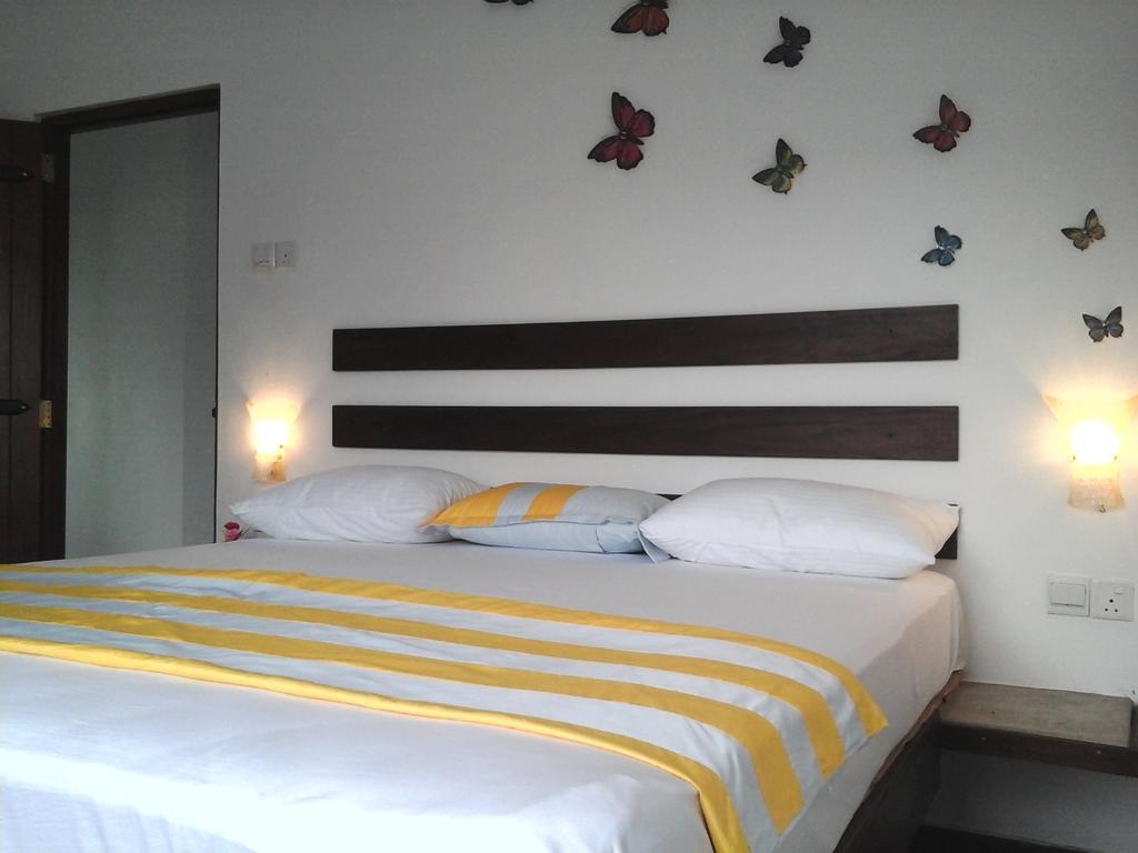 Petit Guest House Νεγκόμπο Δωμάτιο φωτογραφία